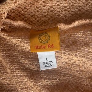 Ruby Rd. Shimmering Gold/peach Knit Top